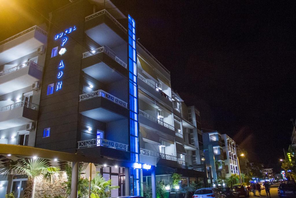 Budova, kde se hotel nachází