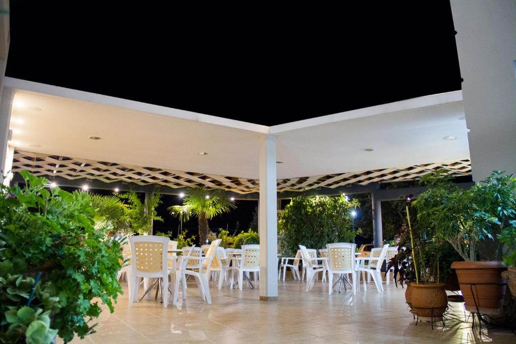 Restaurace v ubytování Hotel Rodon