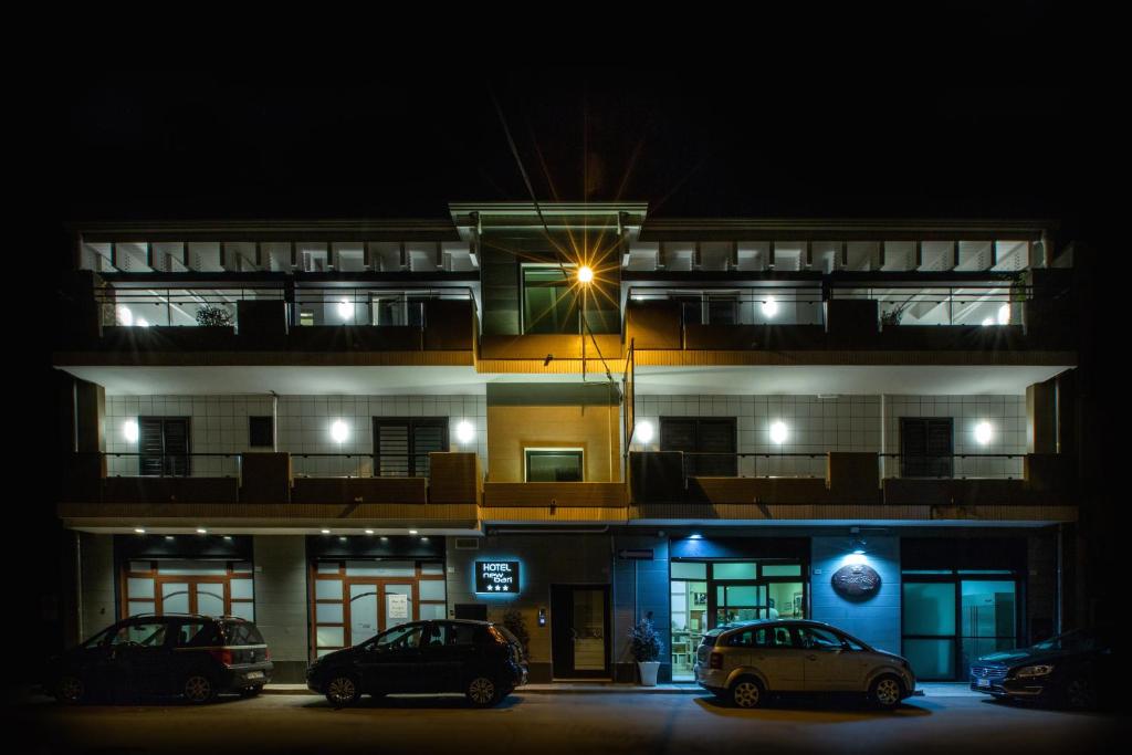 Budova, kde se hotel nachází