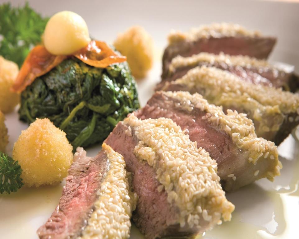 Ramada by Wyndham Naples - Resim 36