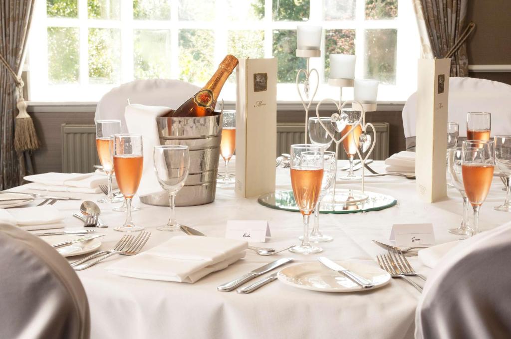 Nápoje v ubytování Best Western Plus Dunfermline Crossford Keavil House Hotel