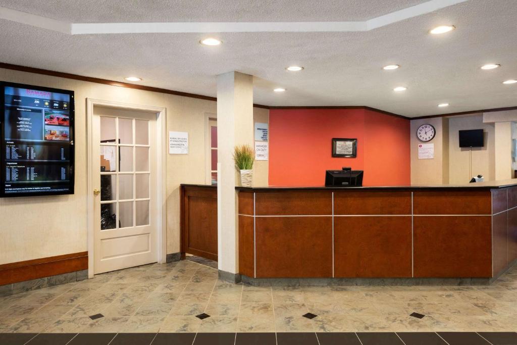 Ramada Plaza by Wyndham Montreal - Resim 10