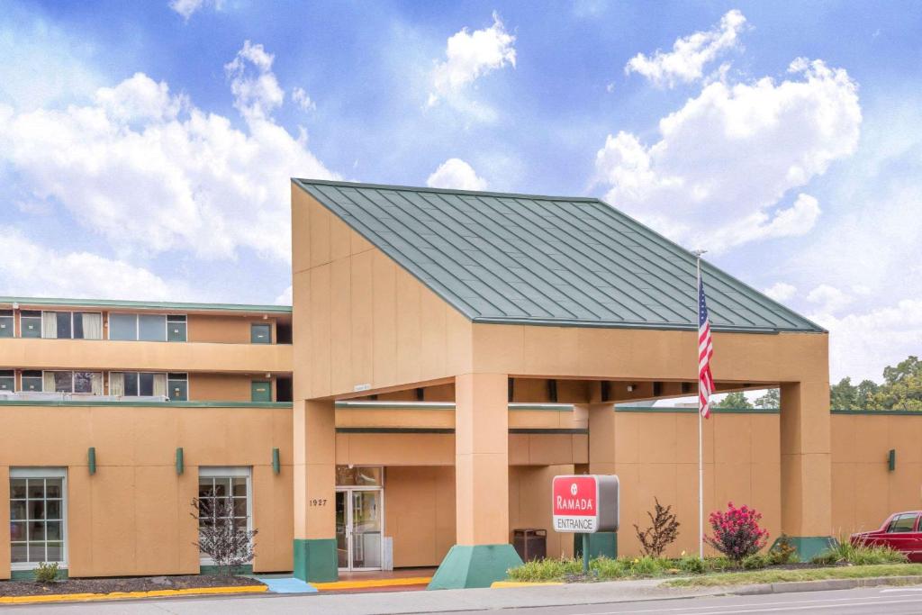 Ramada by Wyndham Roanoke