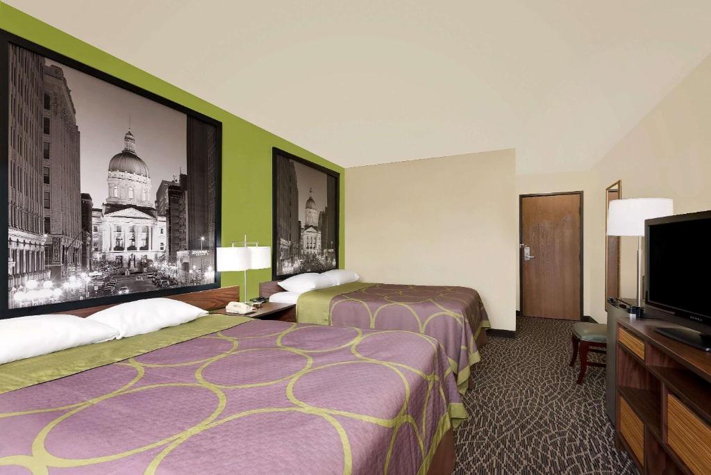 Super 8 by Wyndham Muncie/Ball St. College Area - Habitación Con 2 Camas Grandes - No Fumadores