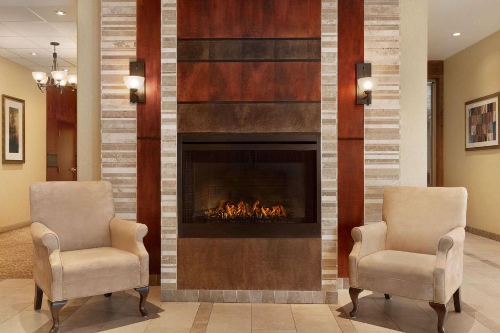 Days Inn by Wyndham Edmonton Downtown - Resim 12