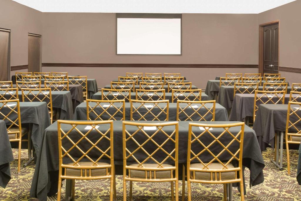 Konferenční prostory v ubytování Hawthorn Suites by Wyndham Lubbock