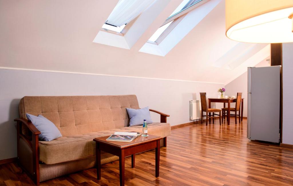Flatlux Apartments - Luxury Two-Bedroom Apartment
