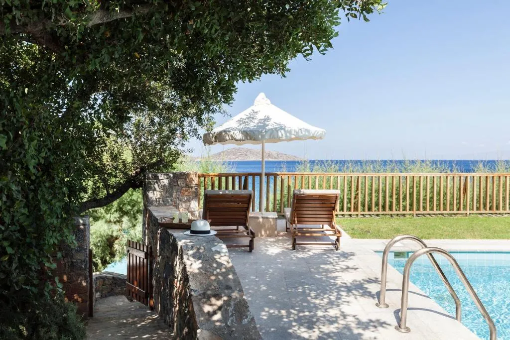 1-Bedroom Royalty Villa