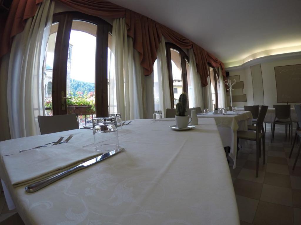 Fotografie z fotogalerie ubytování Hotel Ristorante Centrale v destinaci Vestone