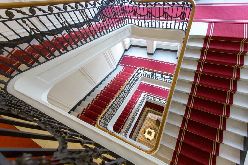 Hotel Schweizerhof Luzern - Resim 14