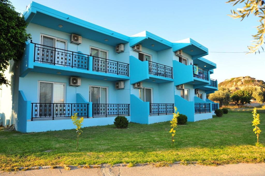 Budova, kde se aparthotel nachází