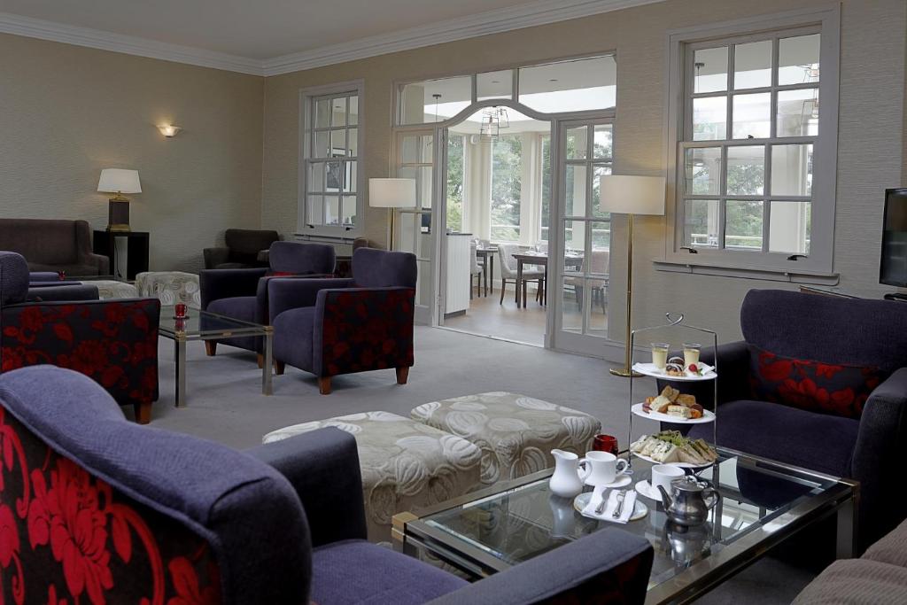 Posezení v ubytování Best Western Plus Dunfermline Crossford Keavil House Hotel