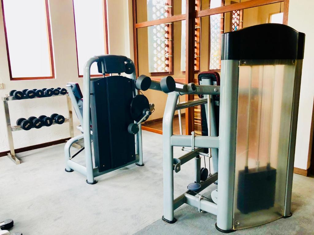 Fitness centrum a/nebo fitness zařízení v ubytování Thaproban Pavilion Resort and Spa