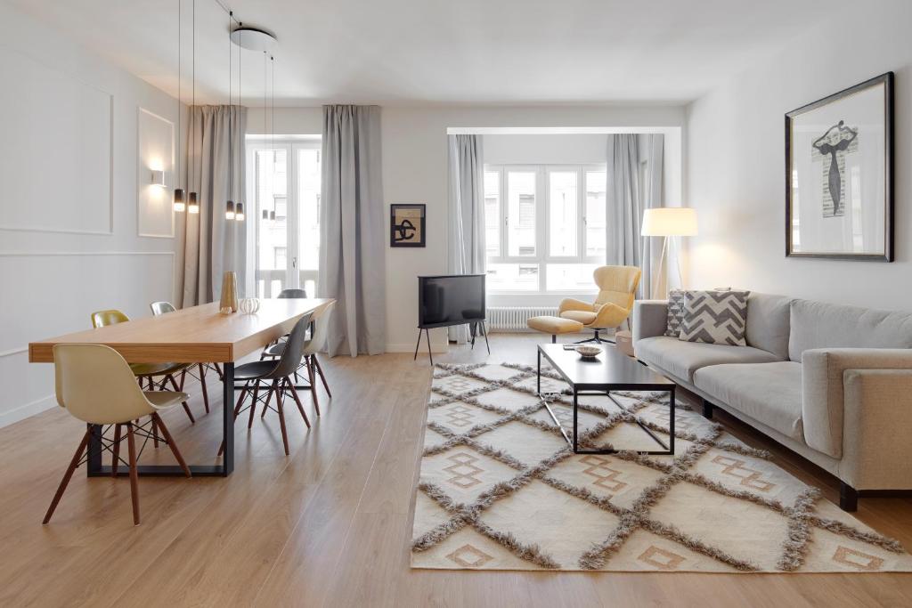 Wiesbaden by FeelFree Rentals, San Sebastián – Updated 2022 ...