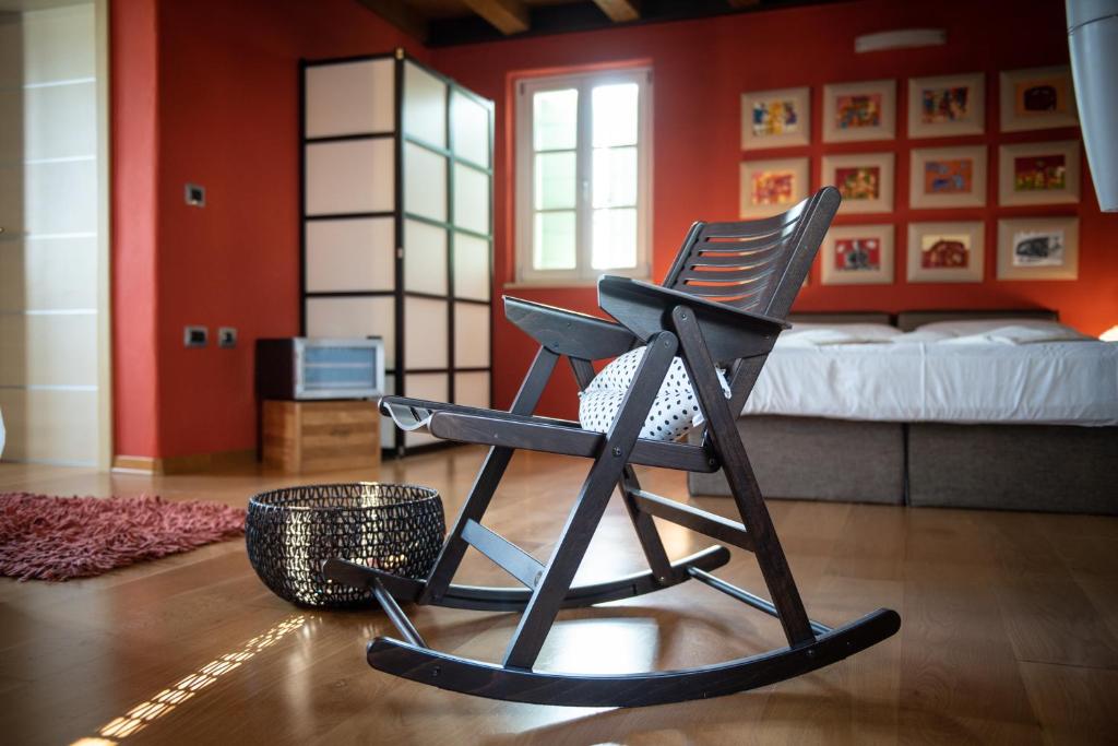 Fotografie z fotogalerie ubytování Klinec Plešivo Art Rooms v destinaci Dobrovo
