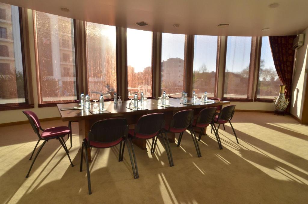 Hotel Cinquentenario & Conference Center - Resim 28