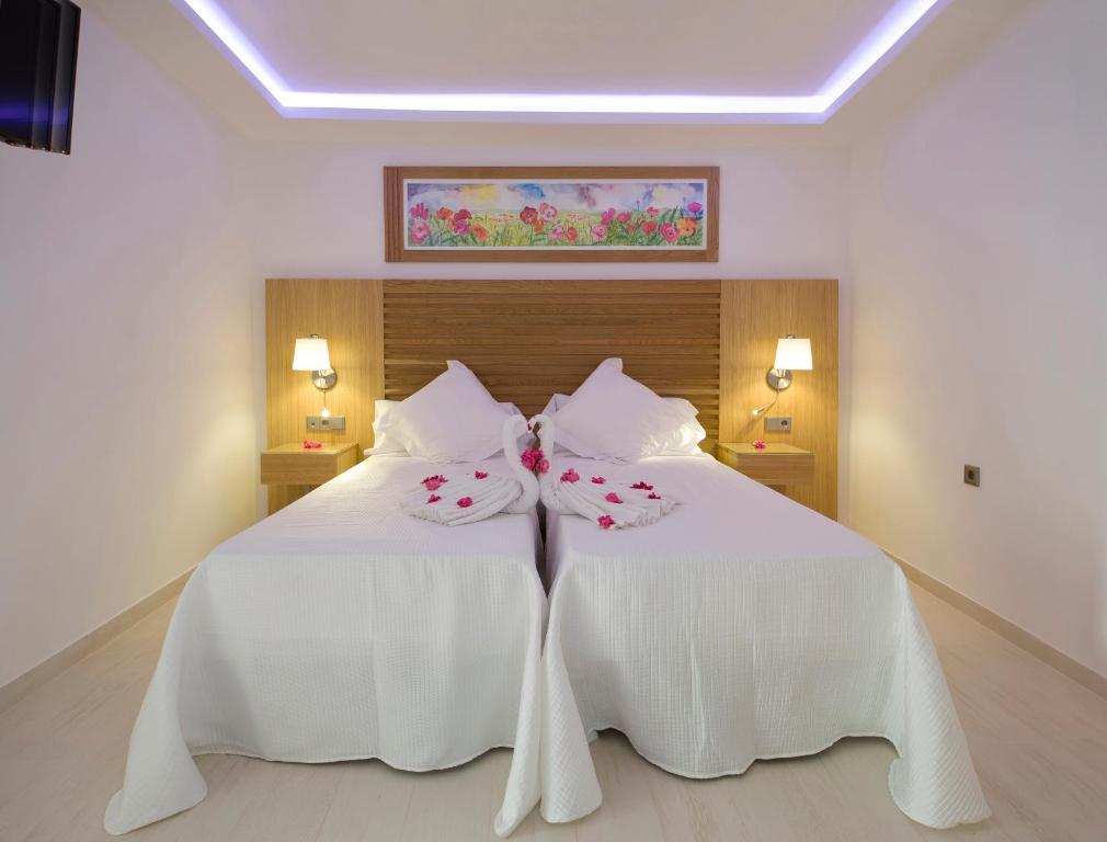 My Way Luxury Ibiza Studio - AB Group, Playa den Bossa ...