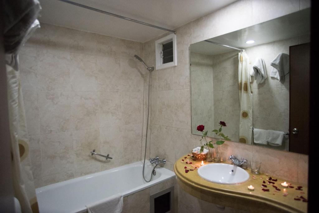 Koupelna v ubytování Hôtel Rif