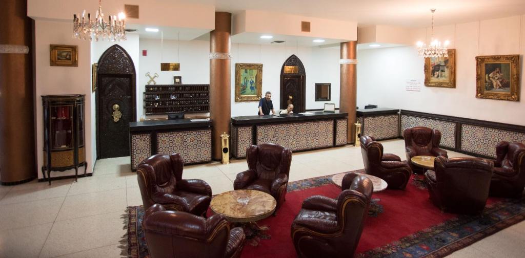 Posezení v ubytování Hôtel Rif