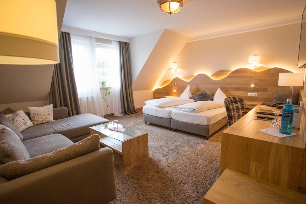 Posezení v ubytování Hotel Sauerländer Hof