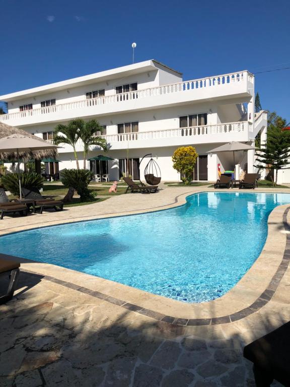 Bazén v ubytování Diamond Hotel Cabarete nebo v jeho okolí