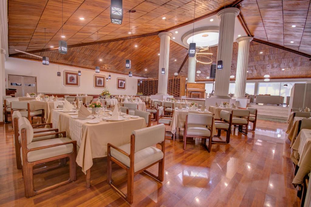 Restaurace v ubytování Hotel Ajavi