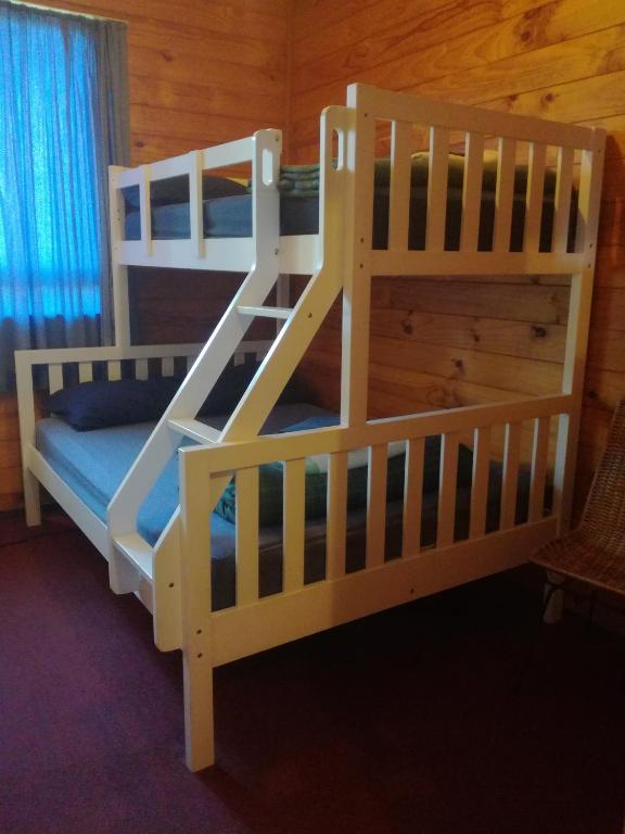Postel nebo postele na pokoji v ubytování JunoHall Backpackers