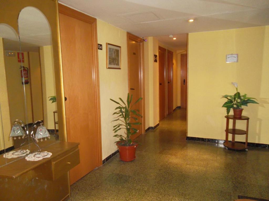 Fotografie z fotogalerie ubytování Hostal Cumbre v destinaci Zaragoza