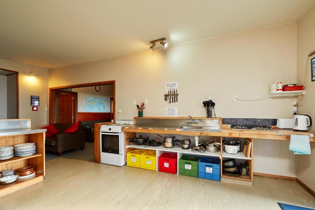 Kuchyň nebo kuchyňský kout v ubytování Dolphin Lodge