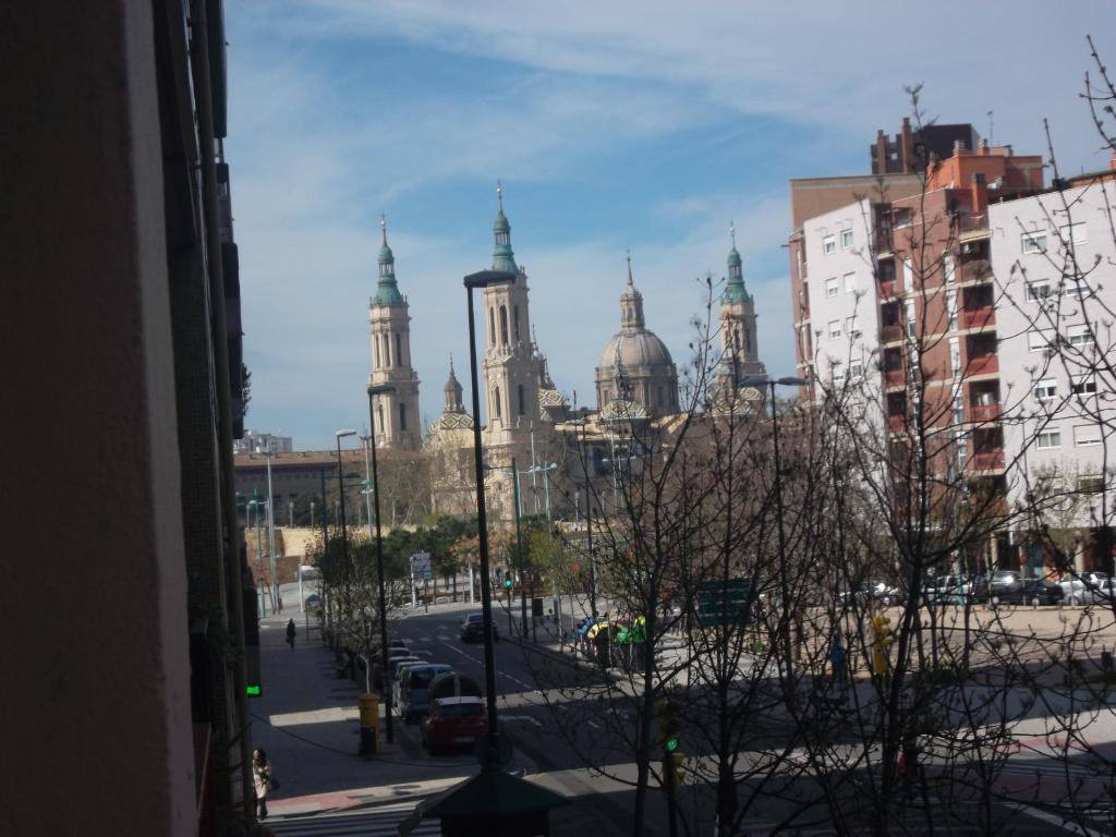 Nespecifikovaný výhled na destinaci Zaragoza nebo výhled na město při pohledu z hostelu