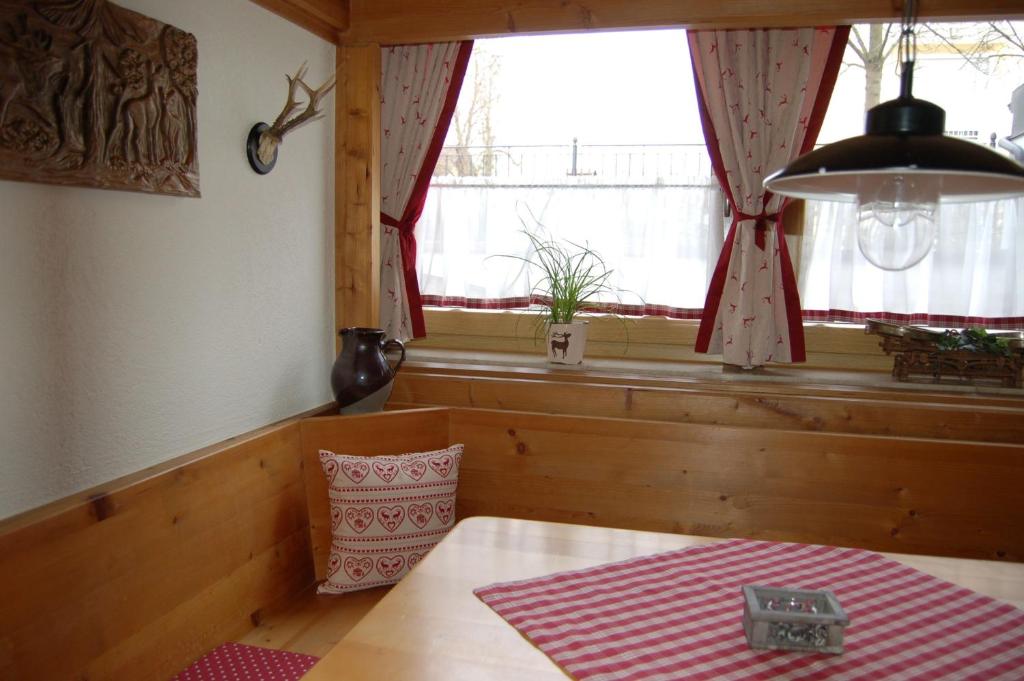 Postel nebo postele na pokoji v ubytování Das MAXIMILIAN