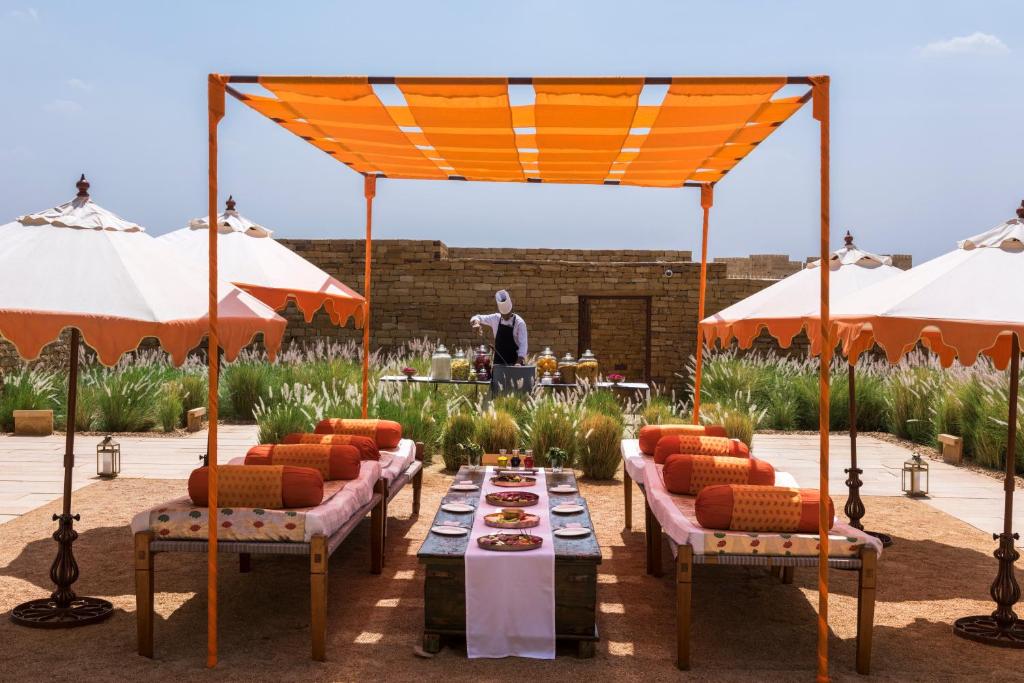 Hosté ubytování Suryagarh Jaisalmer