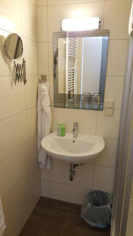 Koupelna v ubytování Gasthof Paradiesgartl
