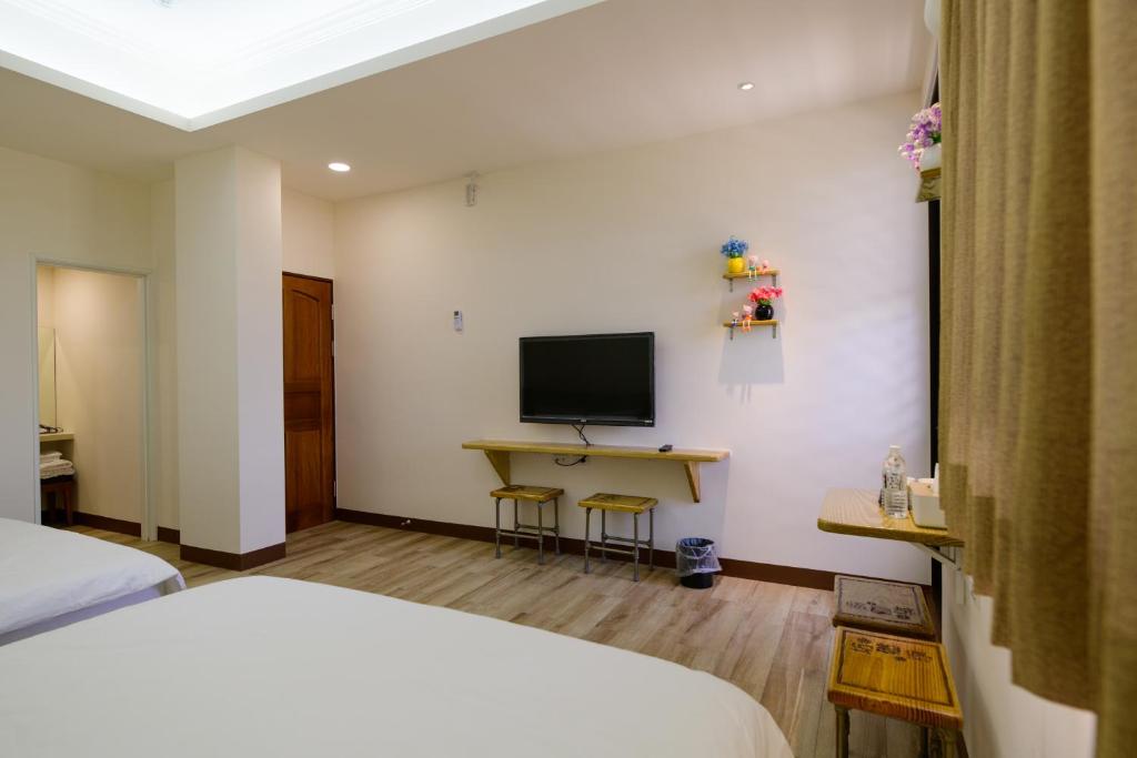 TV a/nebo společenská místnost v ubytování Township Season B&B