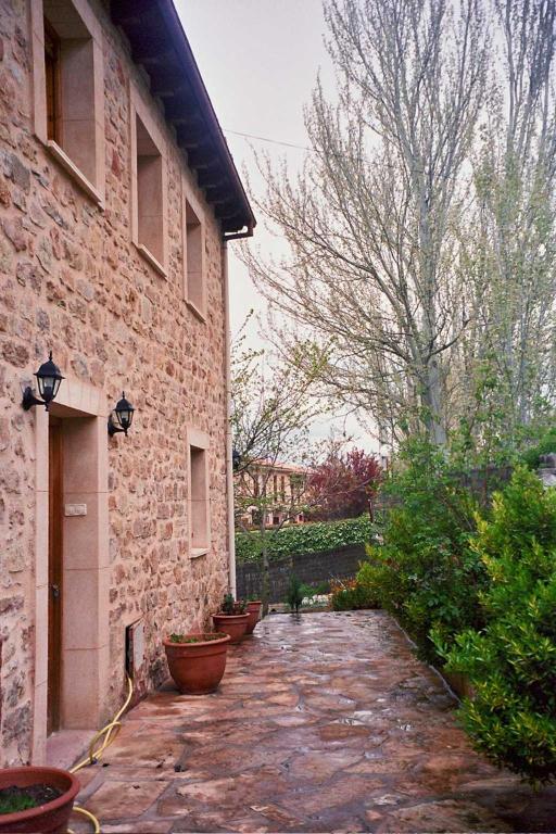 Vonkajšia záhrada v ubytovaní Casa Rural ALCARREÑA