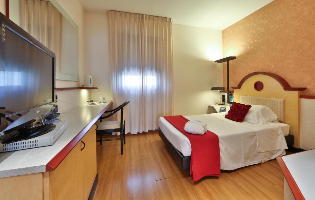TV a/nebo společenská místnost v ubytování Best Western Hotel Solaf