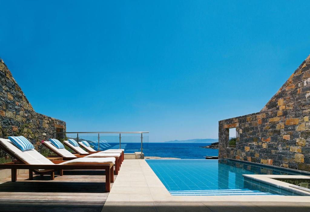 Elounda Peninsula Luxury Resort, Six Senses Spa - РЕЗИДЕНЦИИ ГРАВИСА ДАМИНГ.