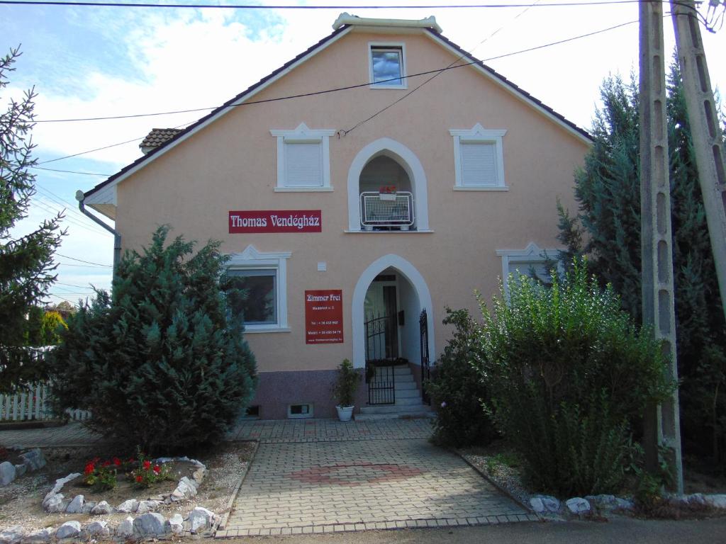 Budova, v ktorej sa apartmán nachádza