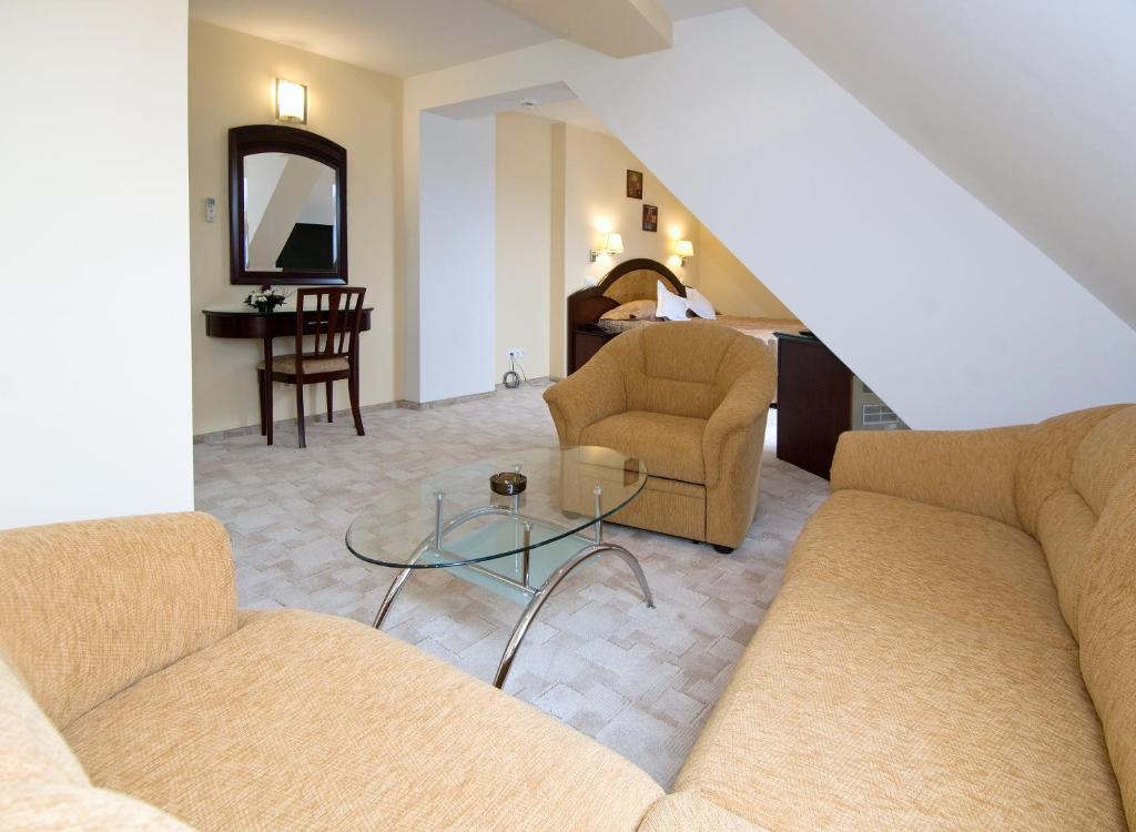 Posezení v ubytování Hotel Ambient