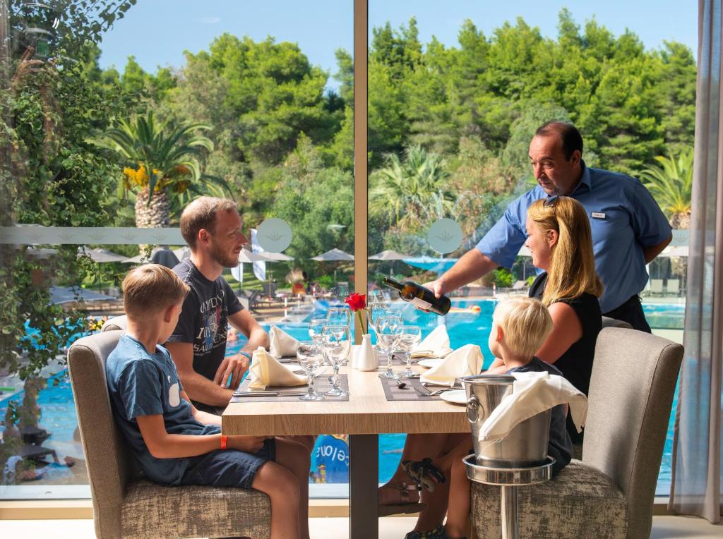 Hosté ubytování Poseidon Hotel Sea Resort