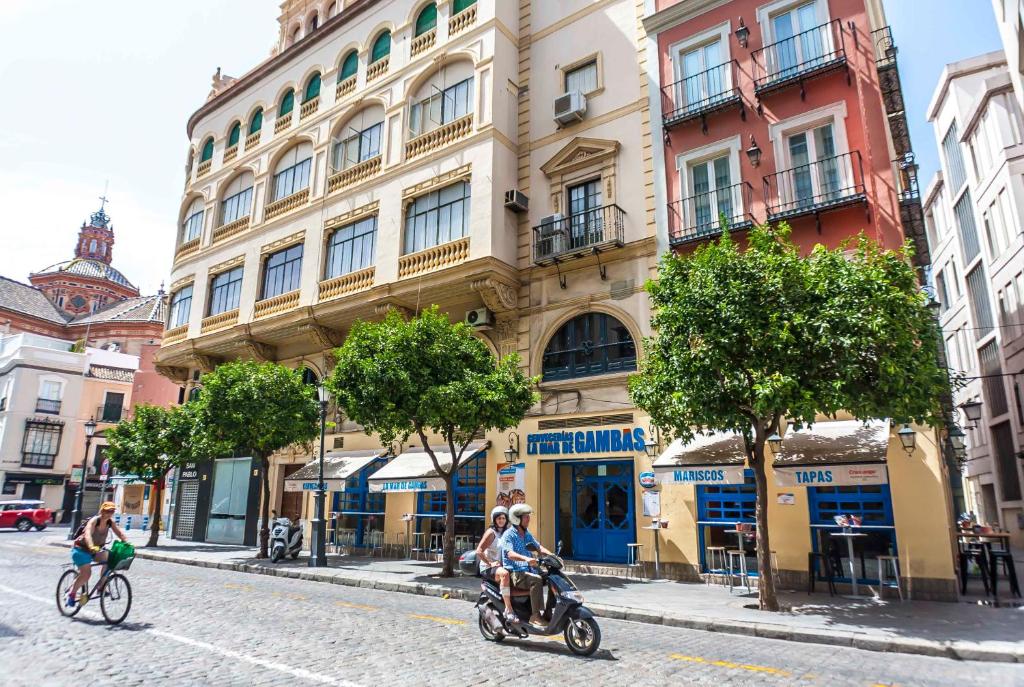 Jízda na kole v ubytování San Eloy Dream Apartment by Valcambre nebo okolí
