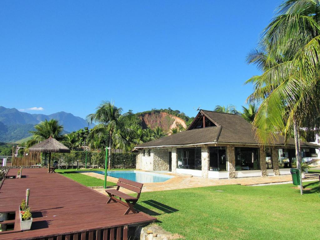  AG11 Apartamento duplex de frente para o mar em Angra dos Reis