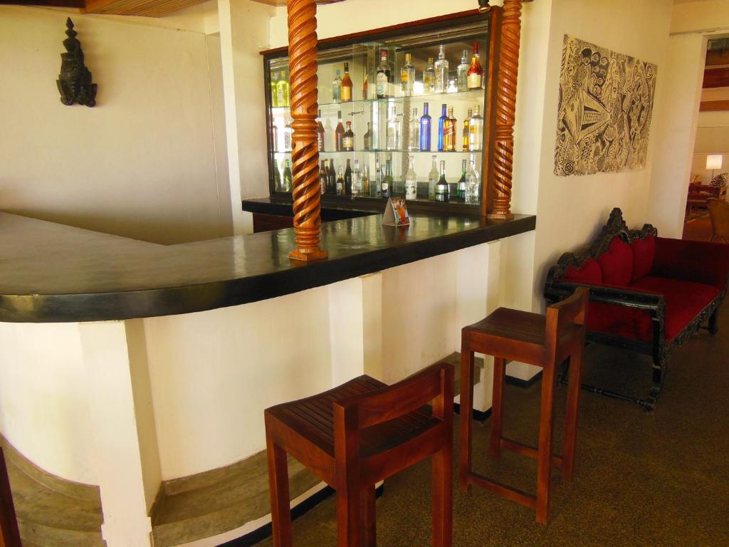 Lounge nebo bar v ubytování Sanmali Beach Hotel