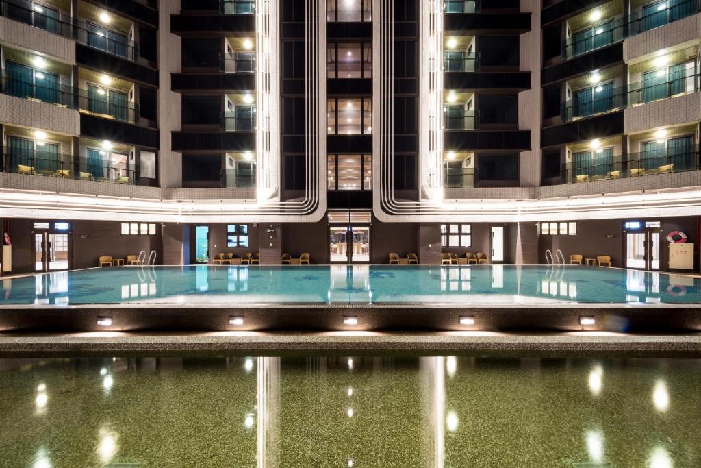 Bazén v ubytování Cuncyue Hot Spring Resort nebo v jeho okolí