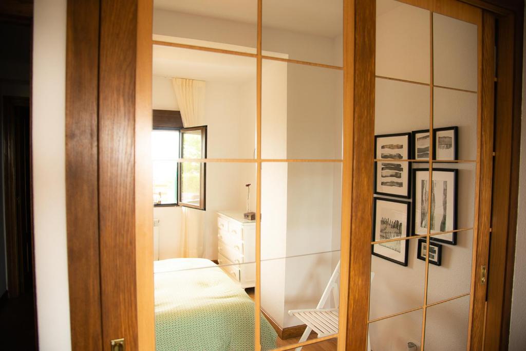 Koupelna v ubytování Casa de Las Flores - Apartamento con jardín privado frente a la Playa de Comillas