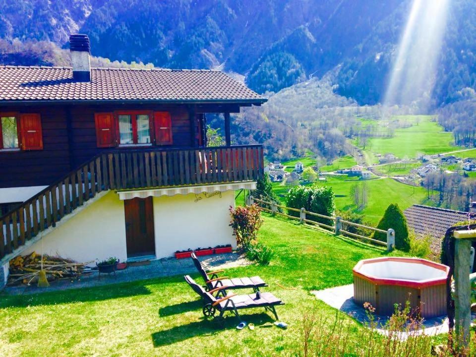 Fotografie z fotogalerie ubytování Modern charme studio in Chalet v destinaci Ponto Valentino