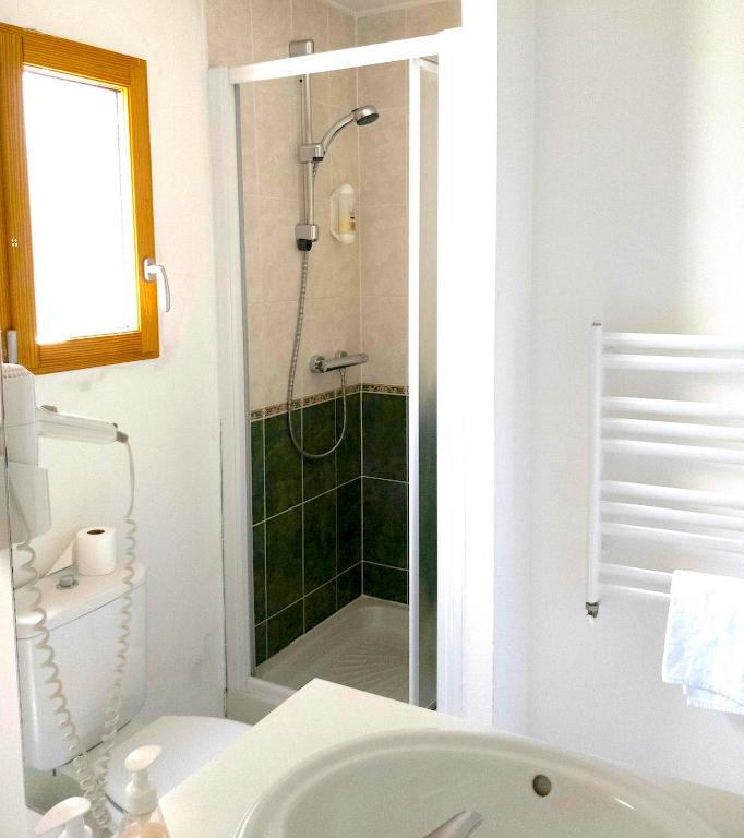 Hotel La Bosselle - Standaard Tweepersoonskamer Met 2 Aparte Bedden