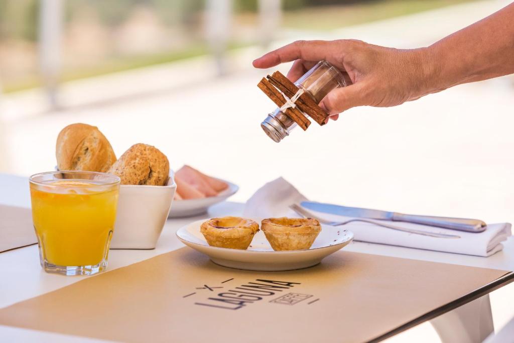 Eten bij of ergens in de buurt van het resort

