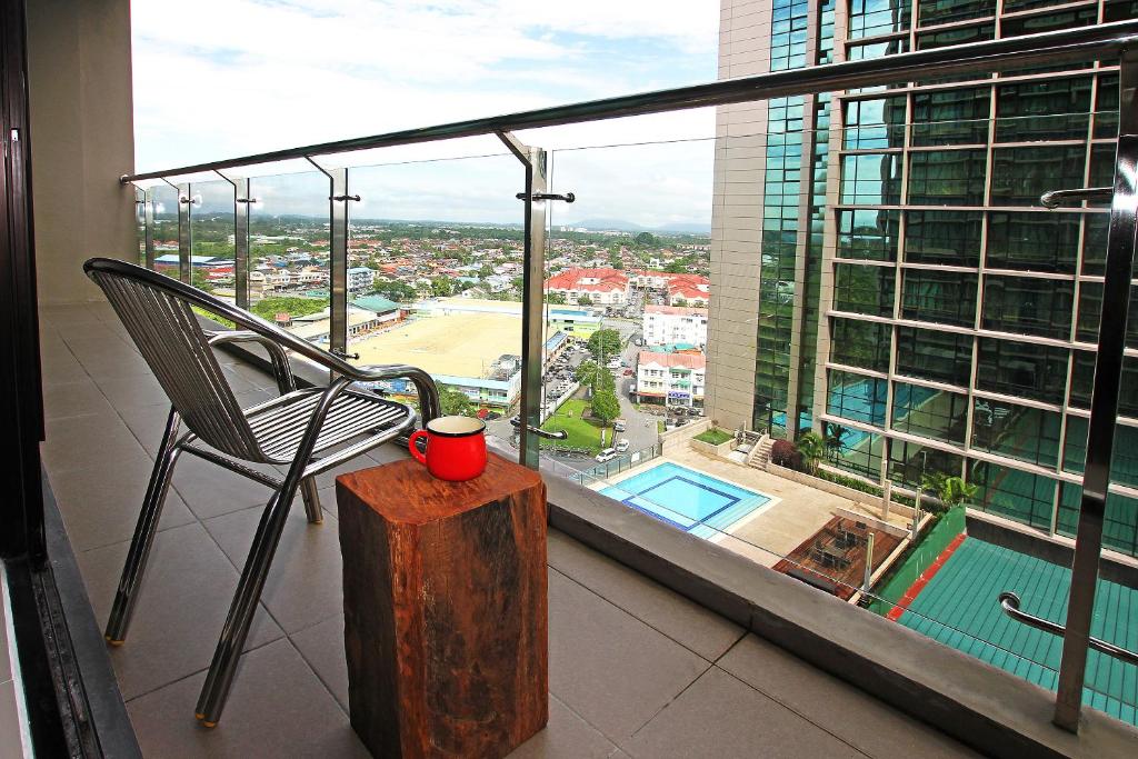 Bernard Holiday Home 2 @ Boulevard Imperial Suite Kuching - 