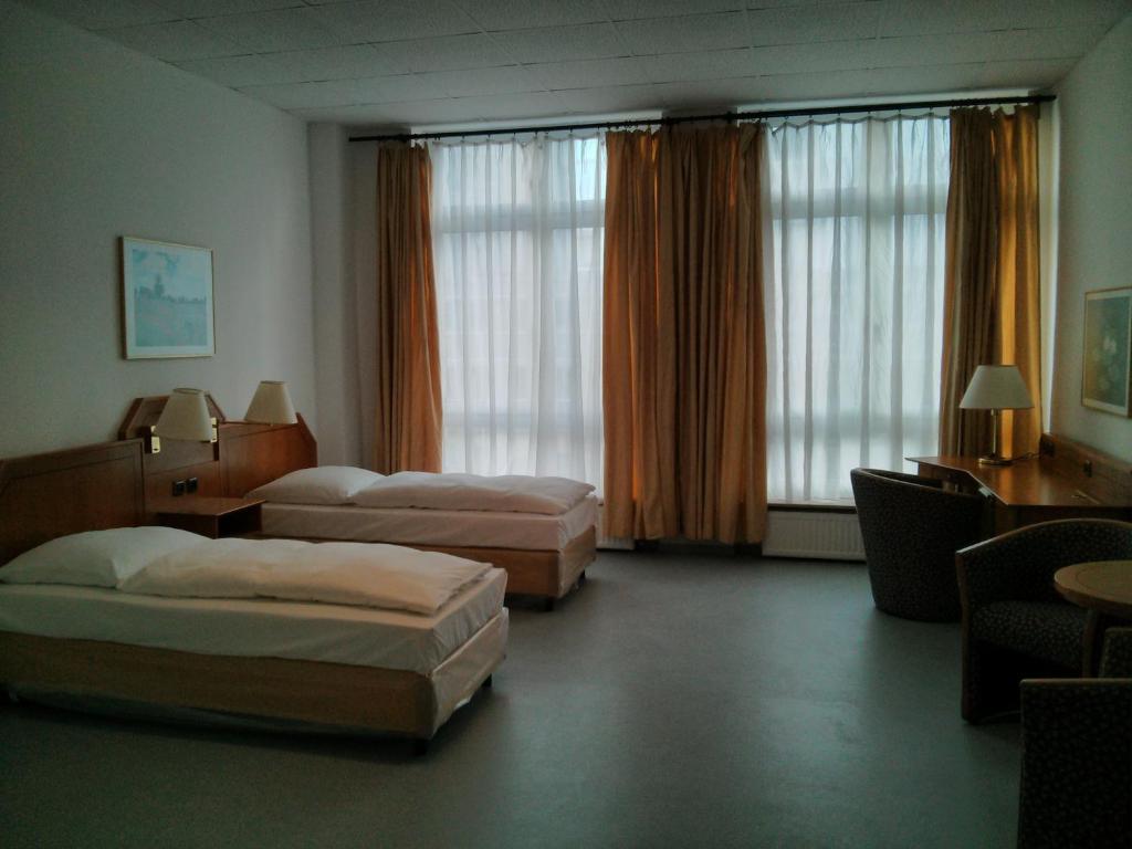 Willy Hotel Frankfurt - Resim 9